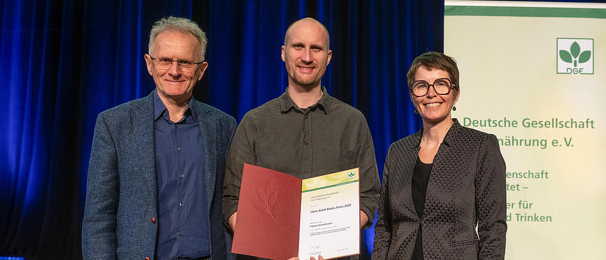 v.l.n.r: Prof. Dr. Bernhard Watzl, Dr. Fabian Eichelmann und Prof. Dr. Ute Nöthlings